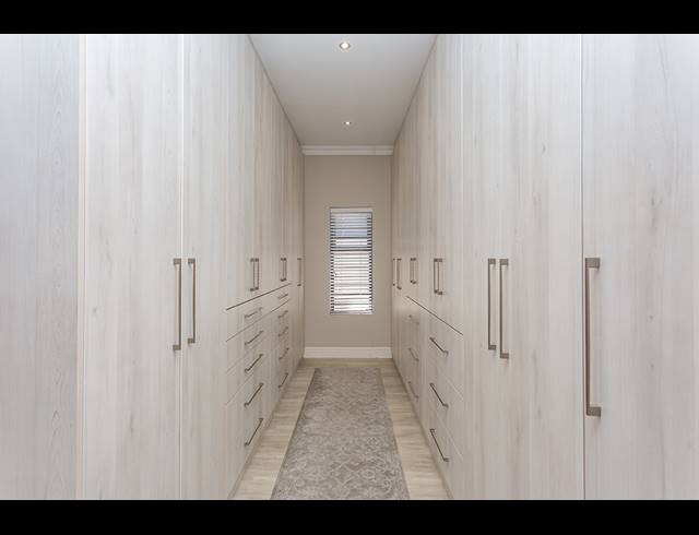 4 BEDROOM HOUSE FOR SALE IN SAGEWOOD